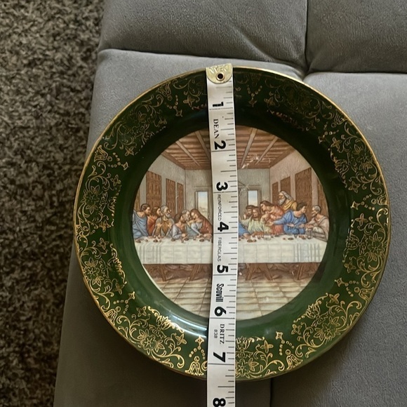 STUNNING VTG NAUTILUS USA GOLD ON GREEN TRIM JESUS PORTRAIT - Picture 6 of 8